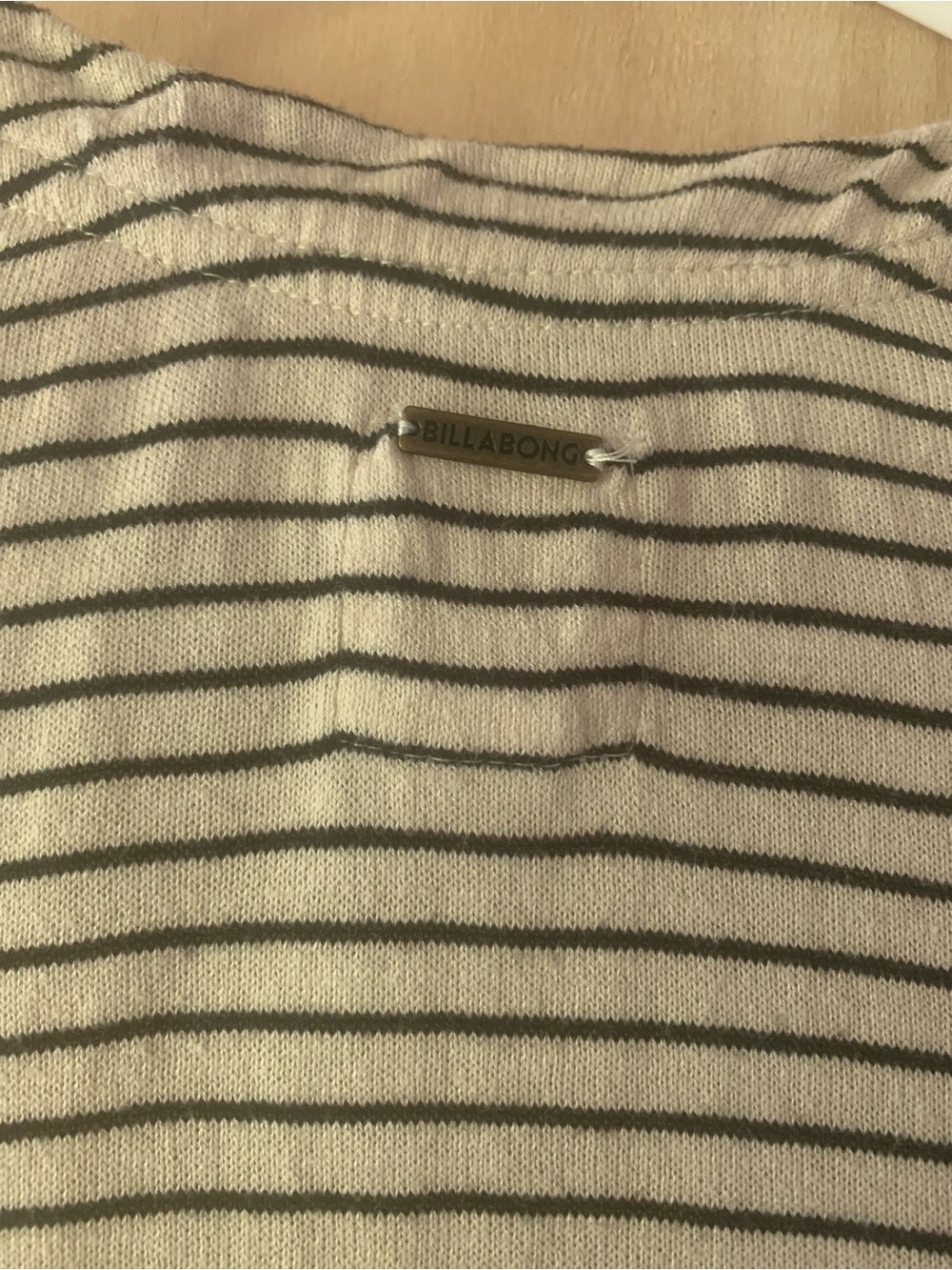 Billabong Womens Knit Black & Cream Striped Cardigan size small - Picture 5 of 5